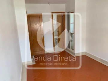 Apartamento T3 para Venda em Santa Maria do Castelo e Santiago e Santa Susana
