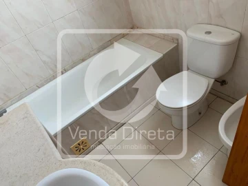 Apartamento T3 para Venda em Santa Maria do Castelo e Santiago e Santa Susana