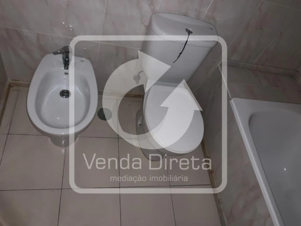 Apartamento T3 para Venda em Santa Maria do Castelo e Santiago e Santa Susana Foto 8