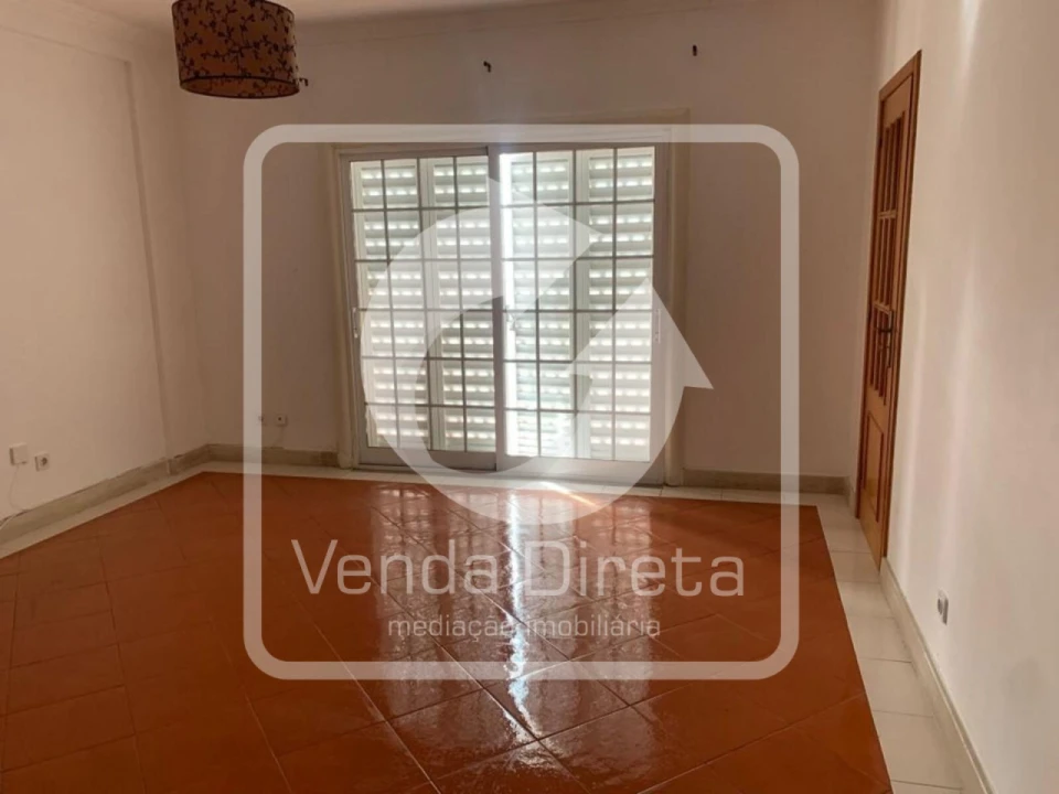 Apartamento T3 para Venda em Santa Maria do Castelo e Santiago e Santa Susana Foto 12