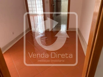 Apartamento T3 para Venda em Santa Maria do Castelo e Santiago e Santa Susana