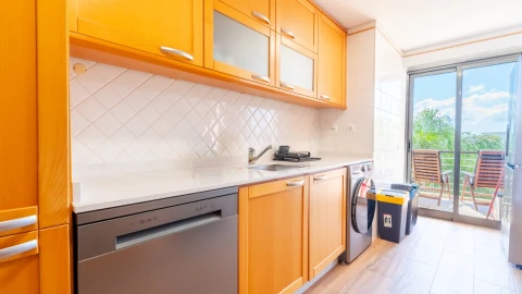 Apartamento T2 para para venda em Quarteira