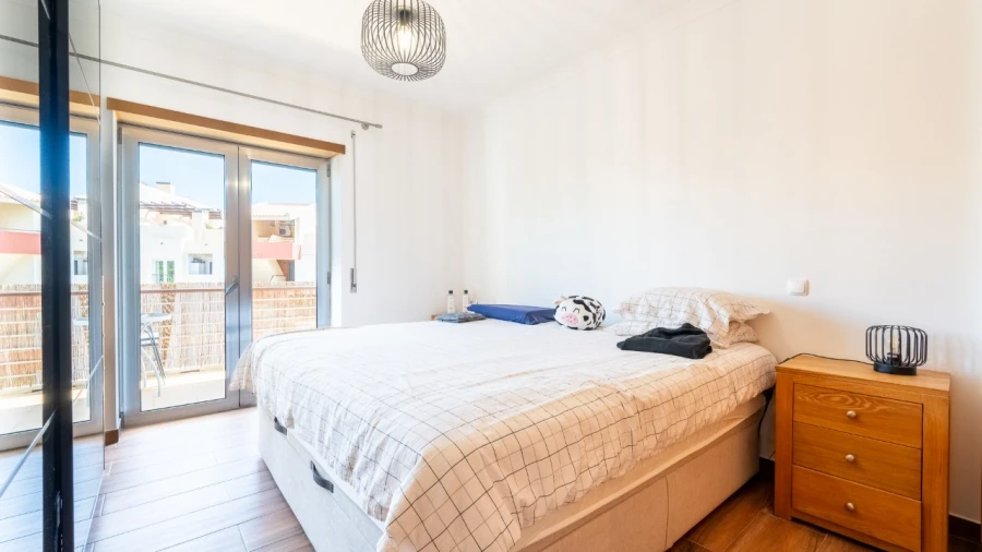 Apartamento T2 para para venda em Quarteira Foto 5