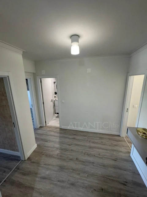 Apartamento T1 para Venda em Queluz e Belas