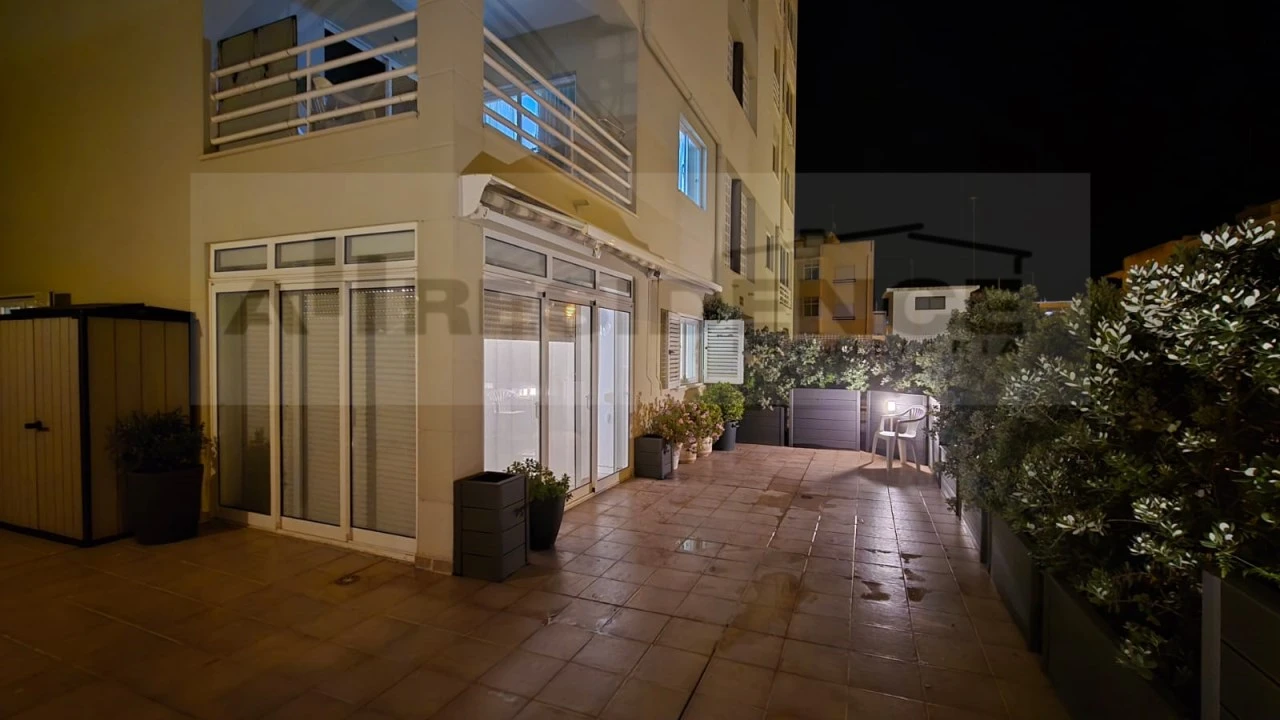 Apartamento T1 para Venda em Alcantarilha e Pêra Foto 4