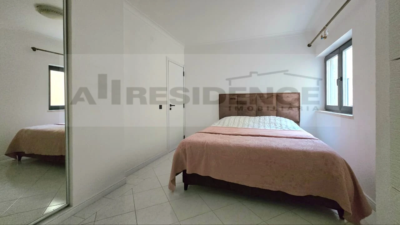 Apartamento T1 para Venda em Alcantarilha e Pêra Foto 3