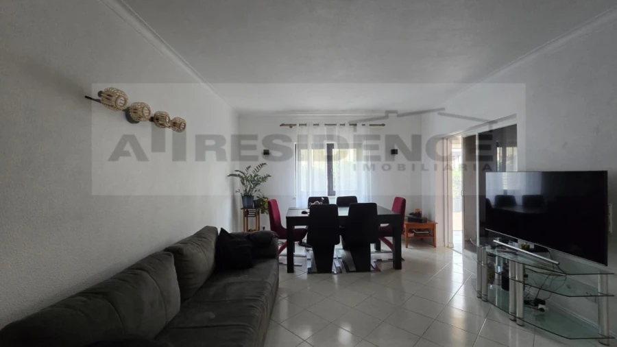 Apartamento T1 para Venda em Alcantarilha e Pêra Foto 5