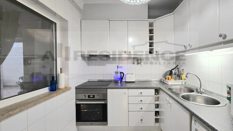Apartamento T1 para Venda em Alcantarilha e Pêra Foto 9