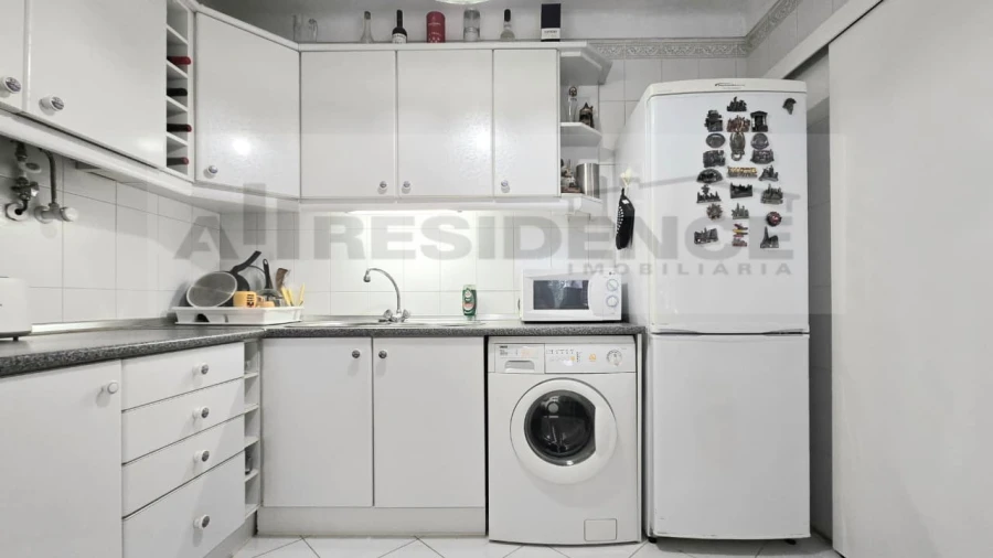 Apartamento T1 para Venda em Alcantarilha e Pêra Foto 10