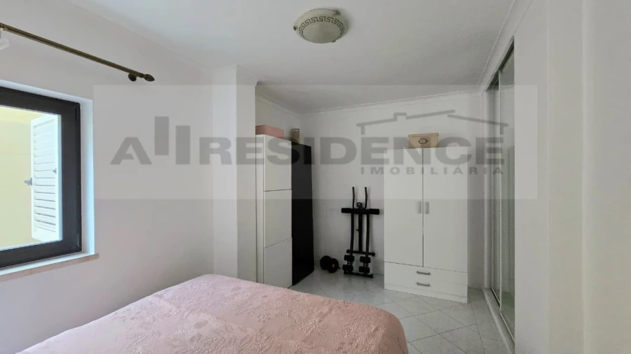 Apartamento T1 para Venda em Alcantarilha e Pêra Foto 13