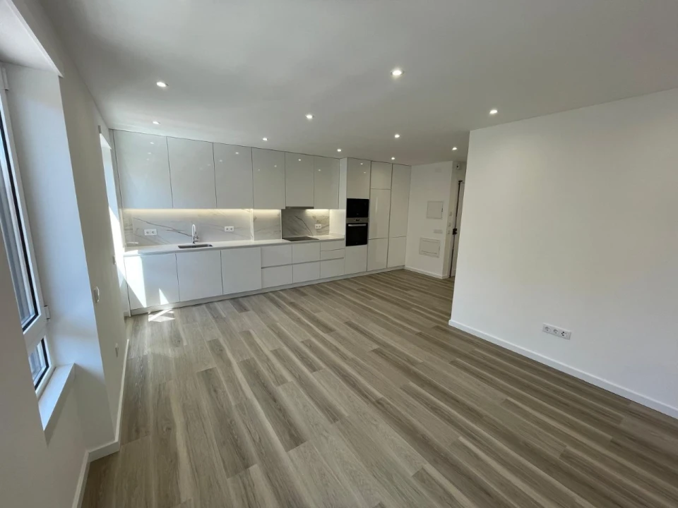 Apartamento T3 para Venda em Nazare Foto 1