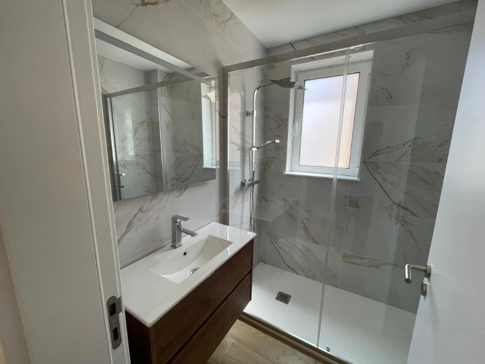 Apartamento T3 para Venda em Nazare Foto 8