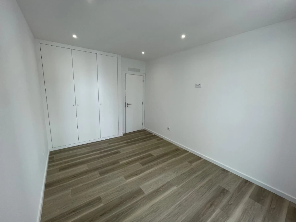 Apartamento T3 para Venda em Nazare Foto 16
