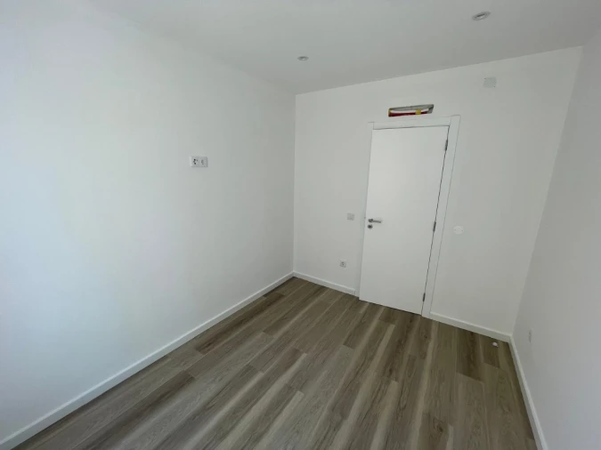 Apartamento T3 para Venda em Nazare Foto 7