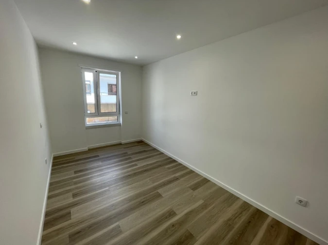 Apartamento T3 para Venda em Nazare Foto 12