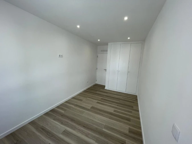 Apartamento T3 para Venda em Nazare Foto 14