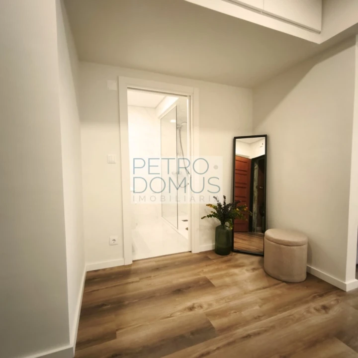 Apartamento T3 para Venda em Benfica Foto 12