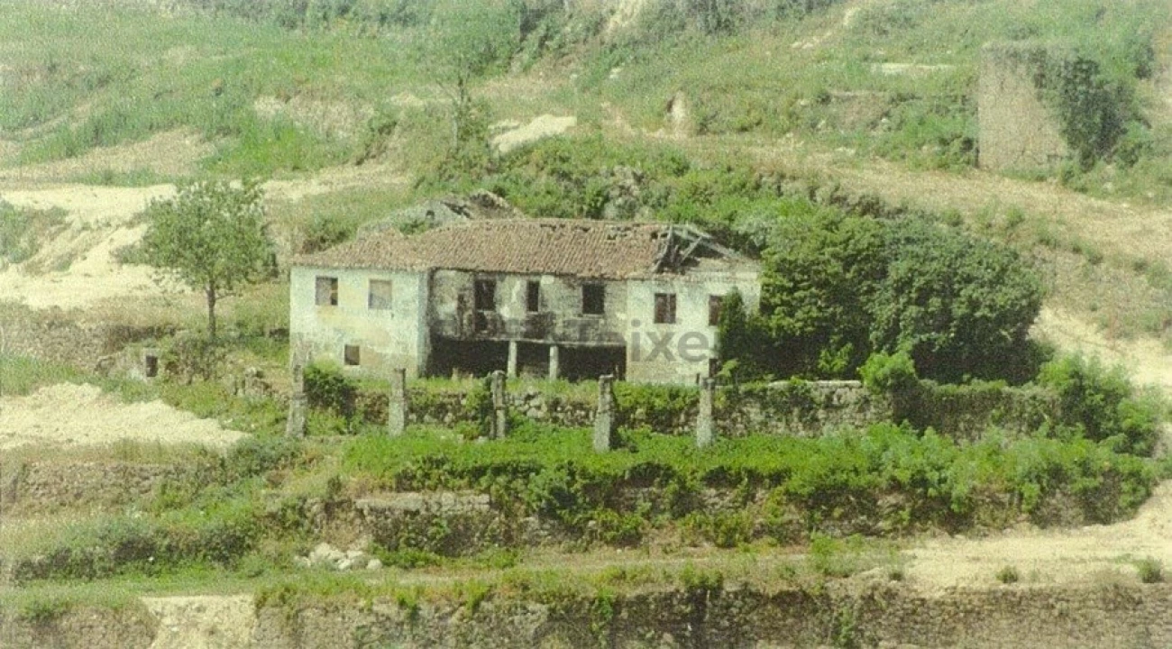 Quinta T5 para Venda em Penhalonga e Paços de Gaiolo Foto 2