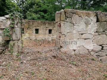 Quinta T5 para Venda em Penhalonga e Paços de Gaiolo