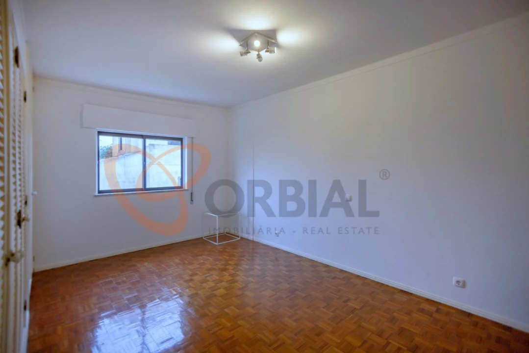 Apartamento T3 para Venda em Albufeira e Olhos de Água Foto 25