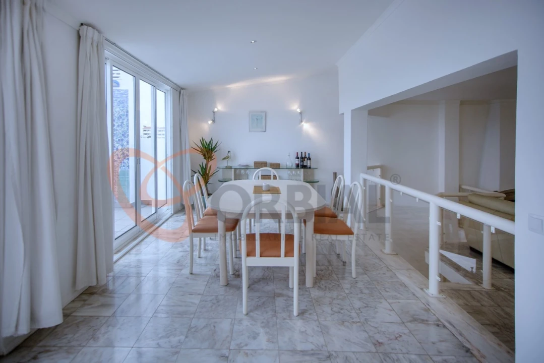 Apartamento T3 para Venda em Albufeira e Olhos de Água Foto 13