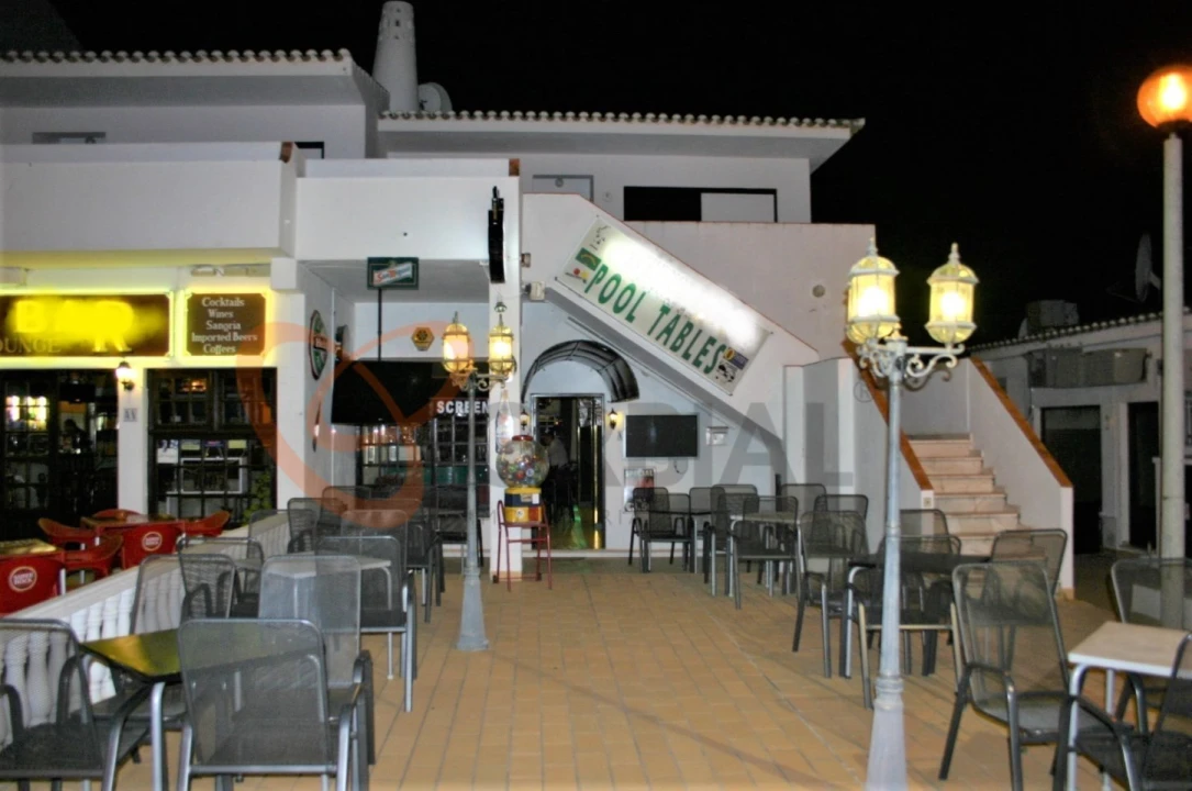 Negócio para Venda em Albufeira e Olhos de Água Foto 14