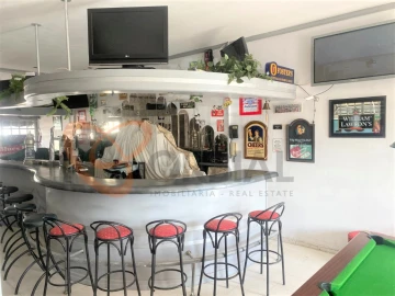 Negócio para Venda em Albufeira e Olhos de Água