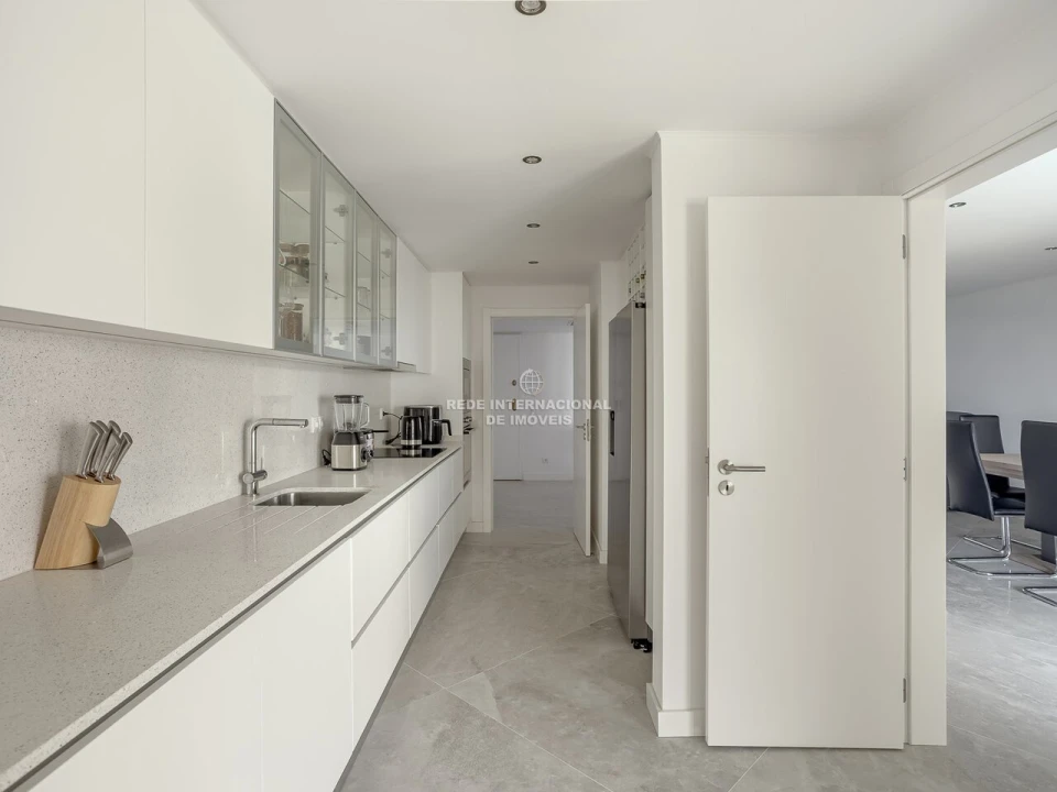 Apartamento T2 para Venda em Cascais e Estoril Foto 24