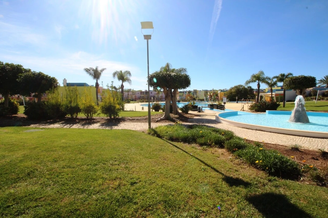 Apartamento T1 para Venda em Albufeira e Olhos de Água Foto 23