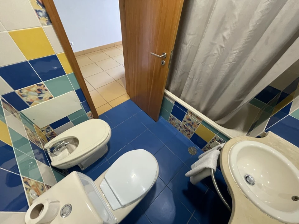 Apartamento T0 para Venda em Albufeira e Olhos de Água Foto 12