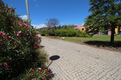 Apartamento T0 para Venda em Albufeira e Olhos de Água