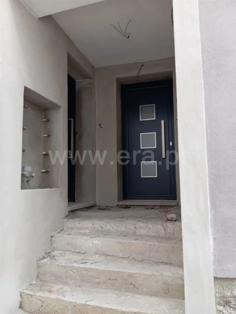 Apartamento T2 para Venda em Teixoso e Sarzedo