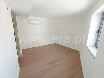 Apartamento T2 para Venda em Teixoso e Sarzedo
