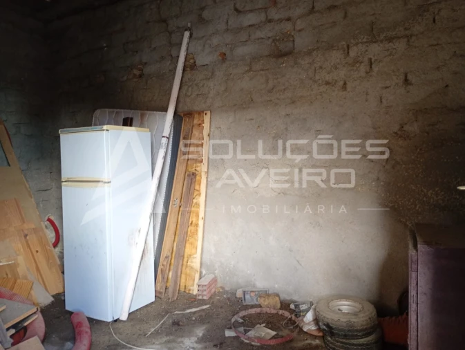 Moradia T4 para Venda em Fonte de Angeão e Covão do Lobo Foto 9