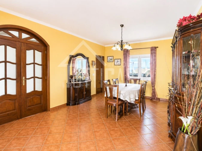 Moradia T3 para Venda em Venda do Pinheiro e Santo Estêvão das Galés Foto 17