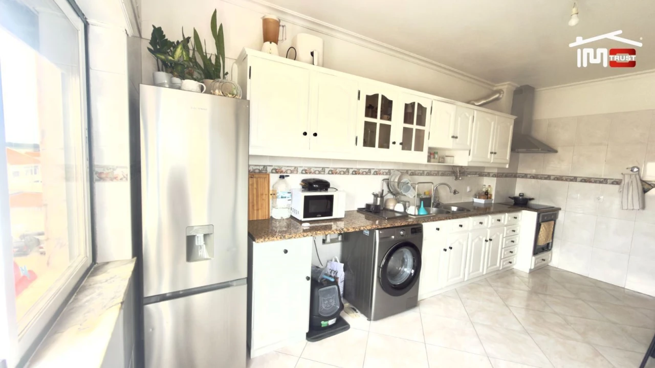 Apartamento T2 para Venda em Samouco Foto 12