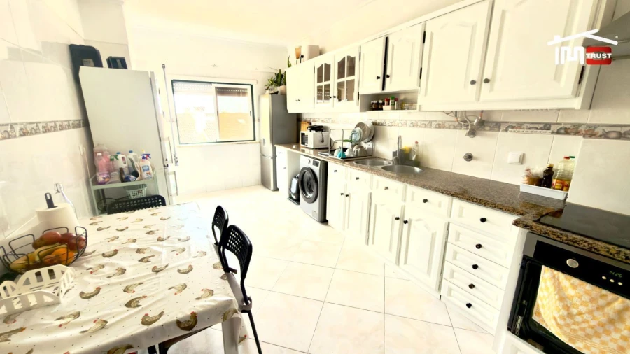 Apartamento T2 para Venda em Samouco Foto 9