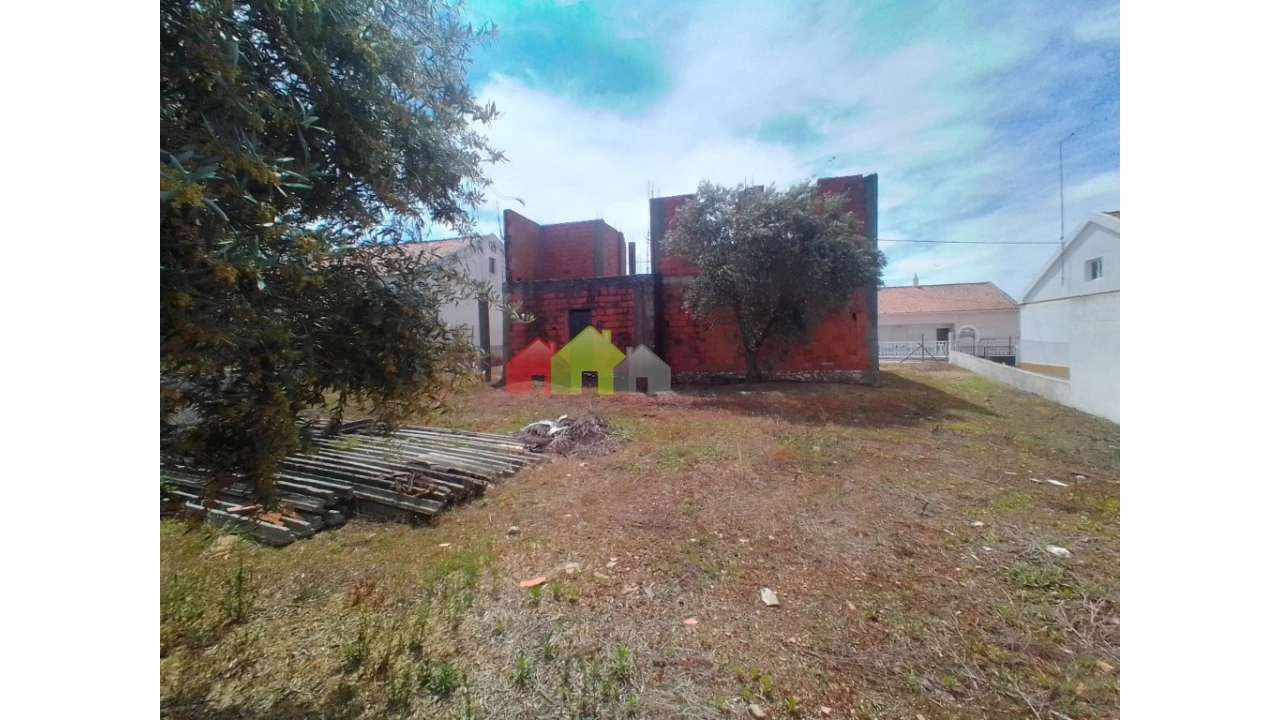 Terreno para Venda em Pavia Foto 3