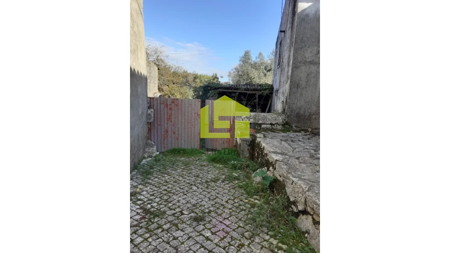 Moradia T2 para Venda em Degracias e Pombalinho Foto 3