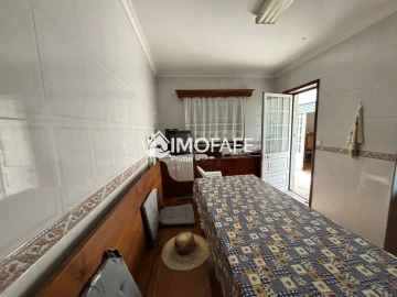 Moradia T2 para Venda em Passos