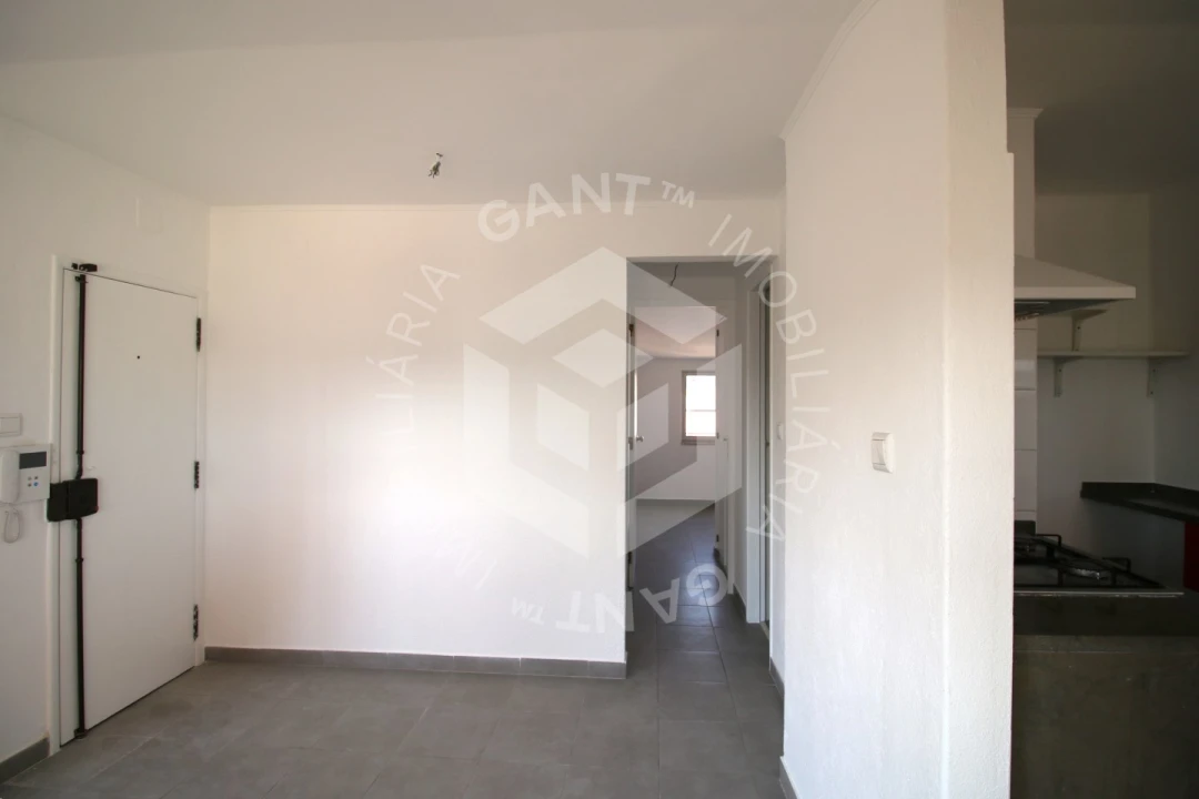 Apartamento T2 para Arrendamento em Alcantara Foto 7