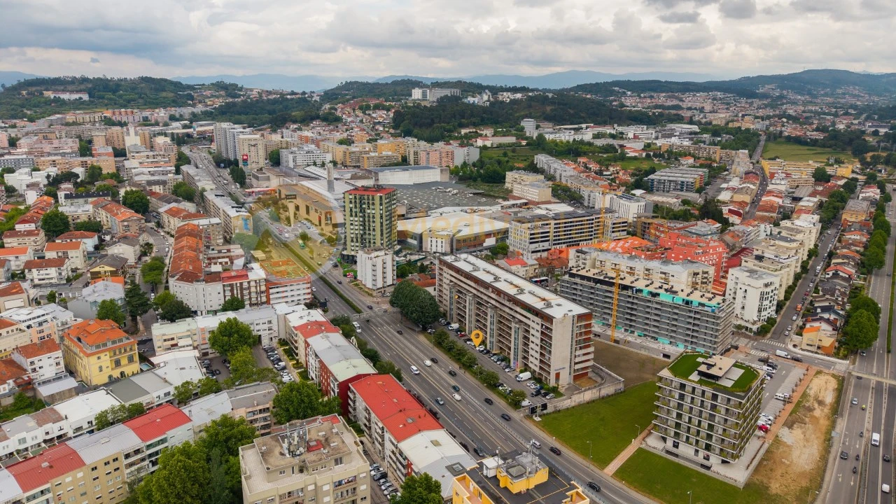 Loja para Arrendamento em São Vitor (Braga) Foto 4