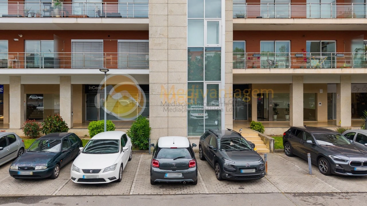 Loja para Arrendamento em São Vitor (Braga) Foto 4