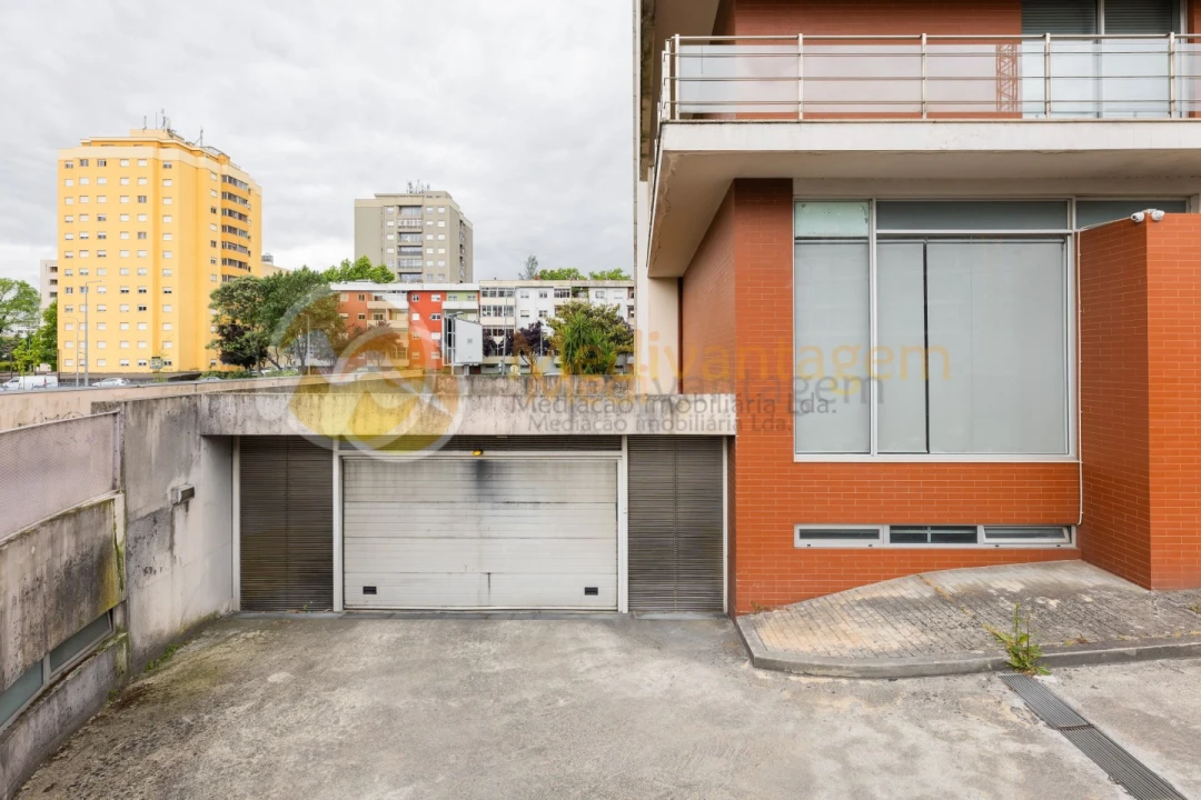 Loja para Arrendamento em São Vitor (Braga) Foto 6