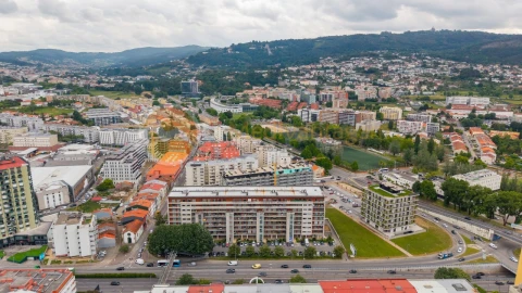 Loja para Arrendamento em São Vitor (Braga)