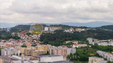 Loja para Arrendamento em São Vitor (Braga)