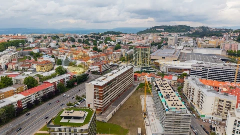 Loja para Arrendamento em São Vitor (Braga)