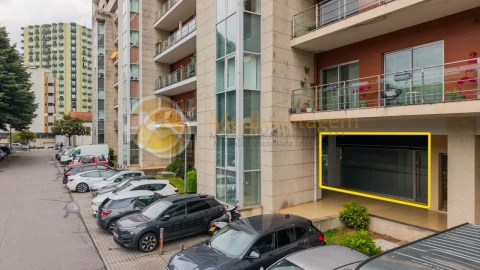 Loja para Arrendamento em São Vitor (Braga)
