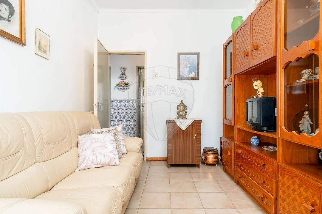 Apartamento T2 para Venda em Baixa da Banheira e Vale da Amoreira Foto 6
