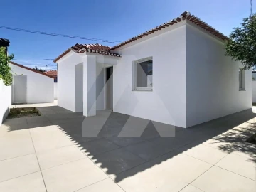 Moradia T2 para Venda em Ovar, São João, Arada e São Vicente de Pereira Jusã